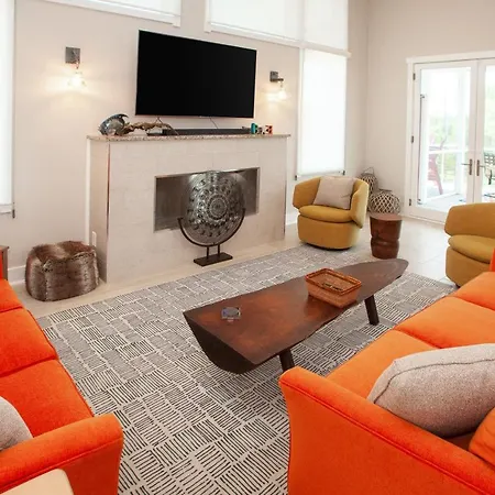 Villa Sweet Sojourn